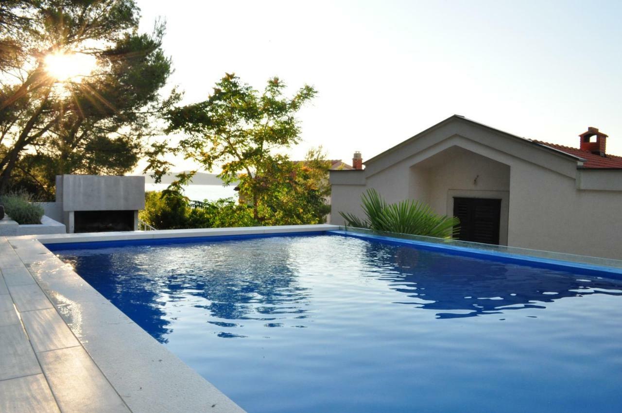 Vila Visnjic Grebastica Exterior photo